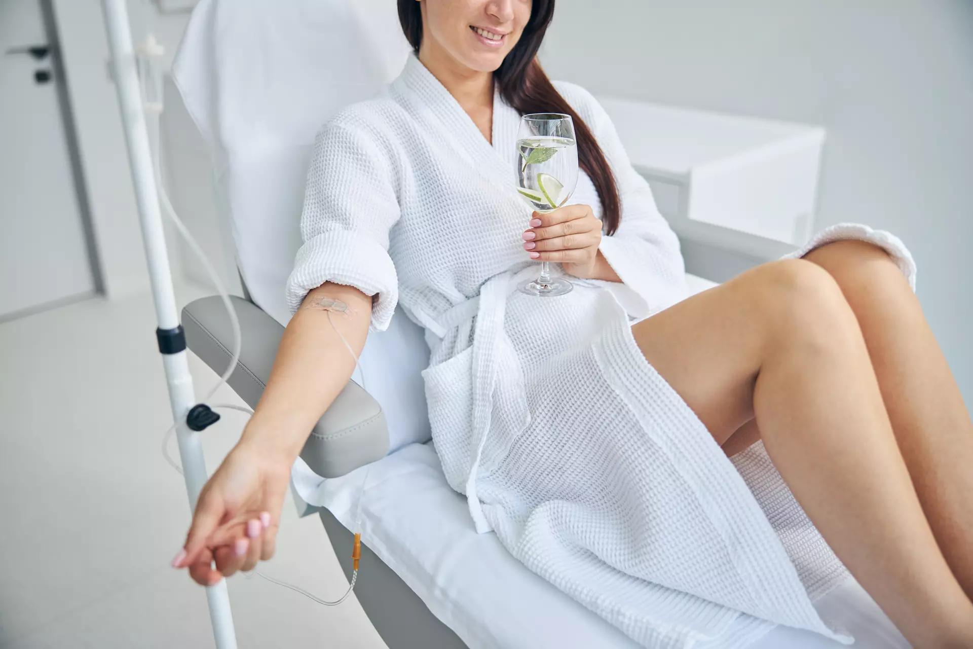 NAD Therapy for Pain Recovery in Hawaii at Hawaii Wellness Clinic